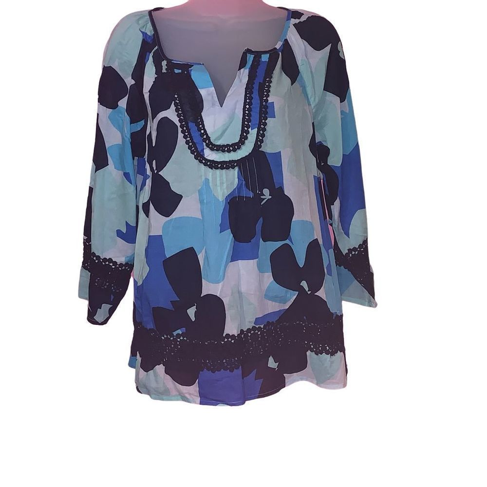 Crown & Ivy Blue Tunic, Size Medium